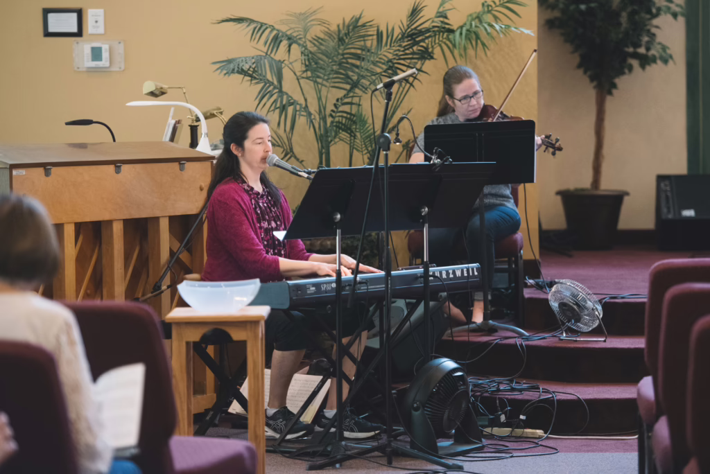 Praise Band - keyboards & violin